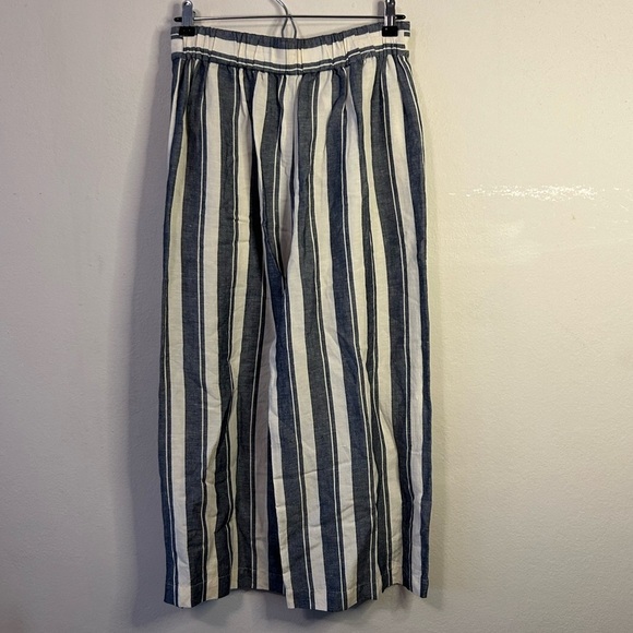 Madewell Side-Button Huston Pull-on Crop Pant - Picture 3 of 7